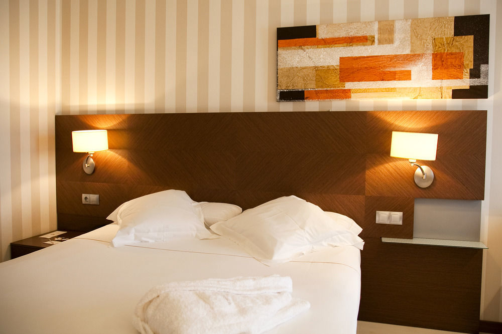 Hotel Las Artes Pinto Dış mekan fotoğraf