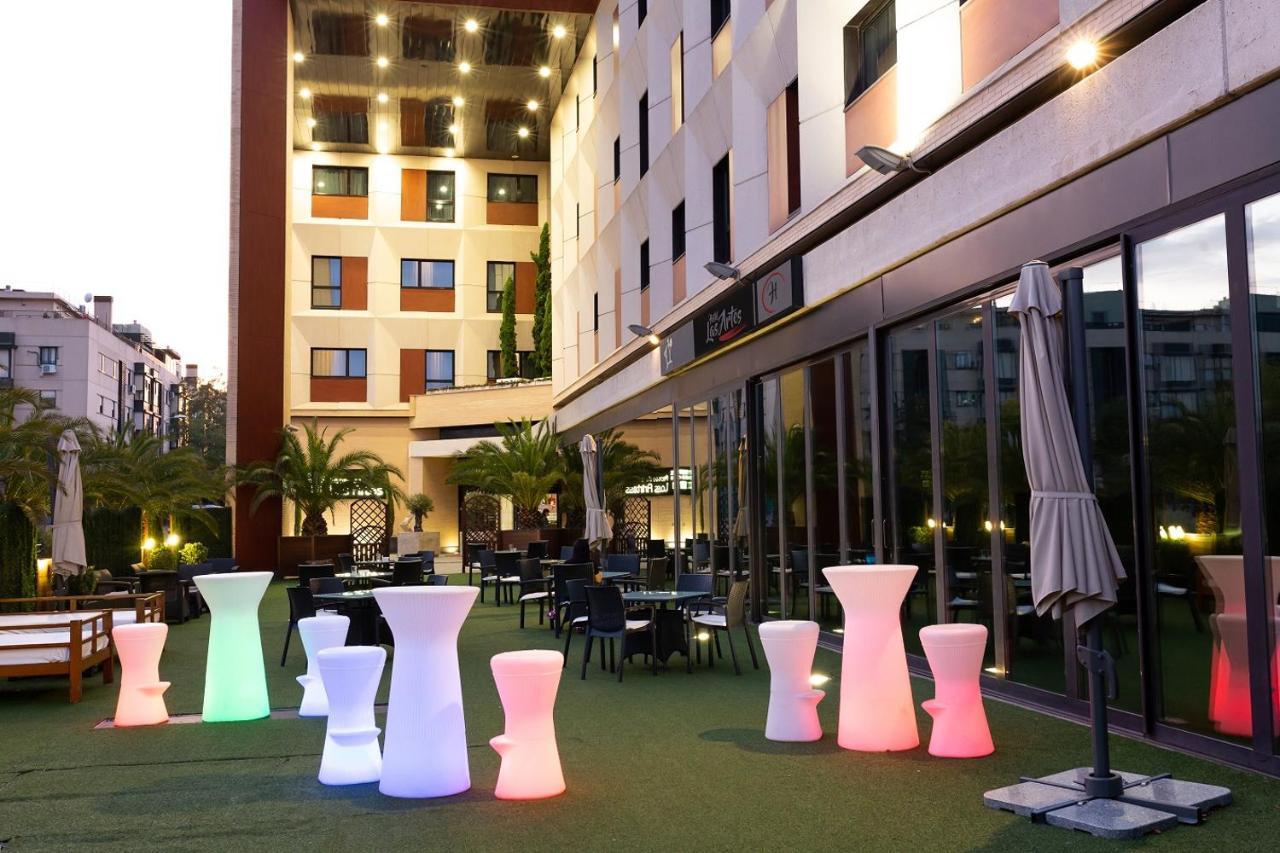 Hotel Las Artes Pinto Dış mekan fotoğraf